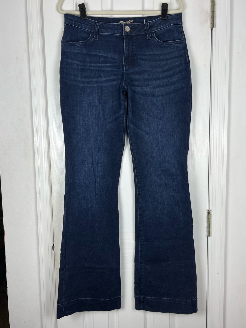 Wrangler 2000’s Mid Rise Boot Flare Jeans Women’s 11/12 Inseam 35 Stretch Denim